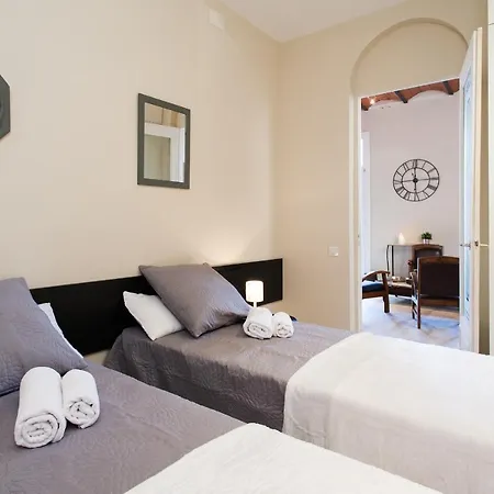 Key Plaza Cataluna Bliss