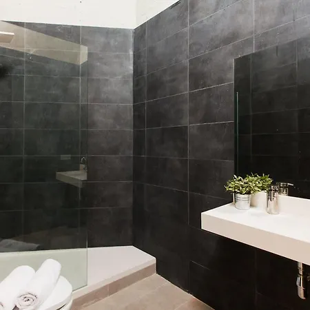 Key Plaza Cataluna Bliss *